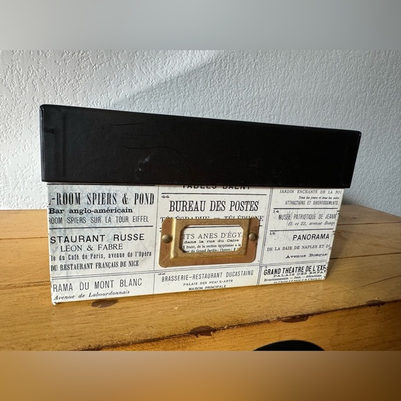 French Newspaper Storage Box - Picture 3 of 13